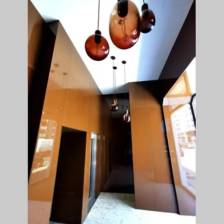 188 Avenue, Centro דירה *